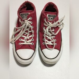 Converse Chuck Taylor Mid Top Maroon Sneakers